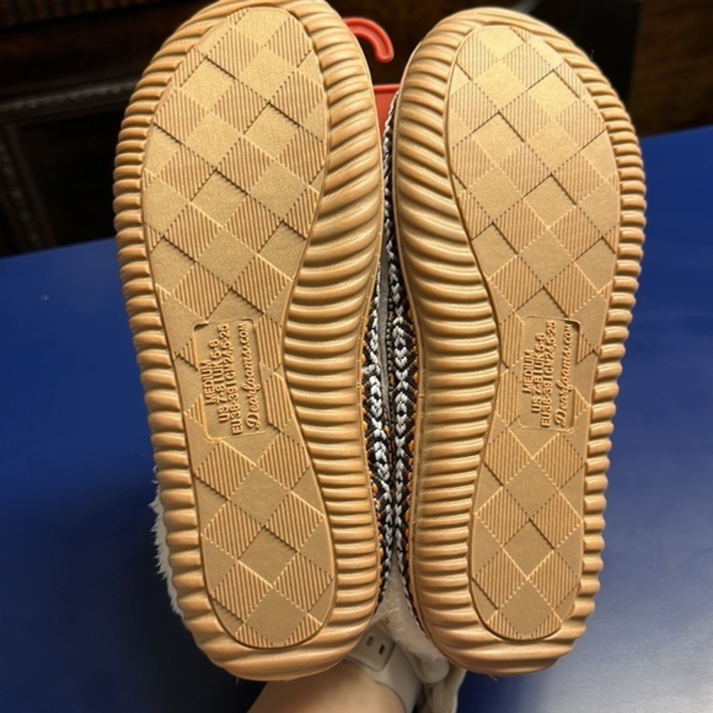 NEW dluxe by dearfoams Women's Juniper Slide Slippers - Oatmeal sz 7/8 … - Picture 3 of 4